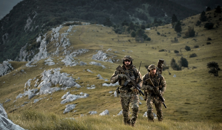 Pitch Presentation IV - MOUT - Military Operations in Urban Terrain